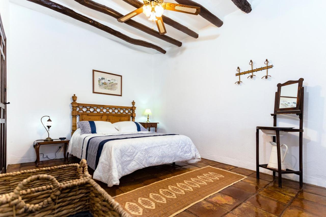 Casa El Lagarillo Con Piscina Privada Villa Alcaucín Kültér fotó